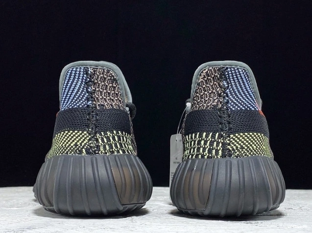 350 Boost Yecheil Yeezy V2 FX4145 